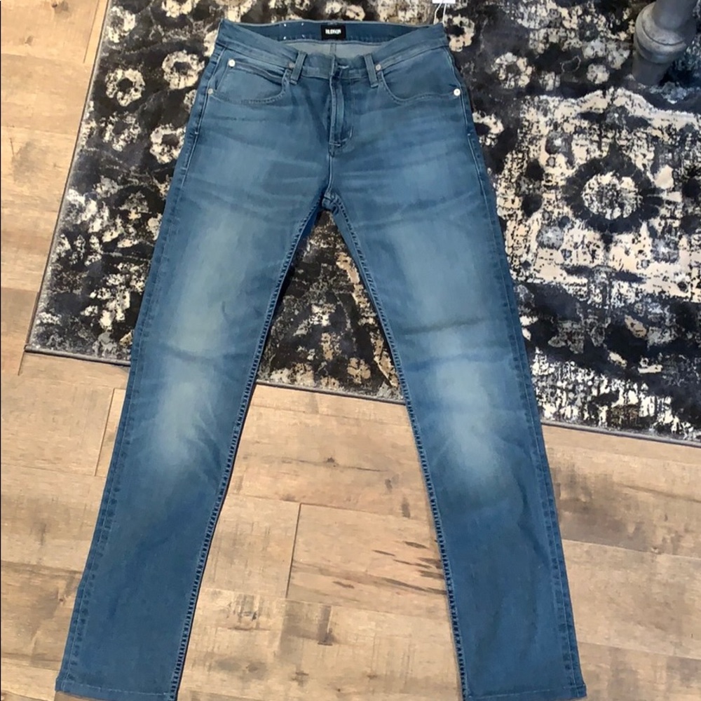 HUDSON JEANS BLAKE SLIM STRAIGHT